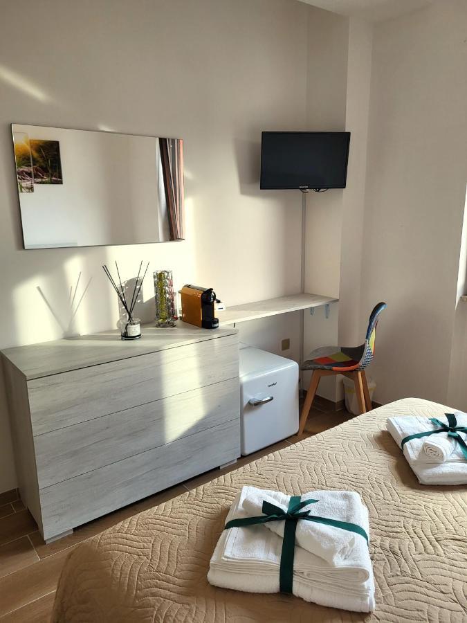 Di Gioia Home B&B Козенца Екстер'єр фото